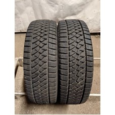 215/70r15c Bridgestone blizzak w810 109/107R