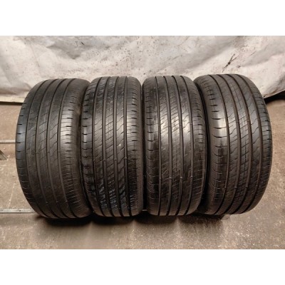 215/55r16 Goodyear efficientgrip performance 2 93V