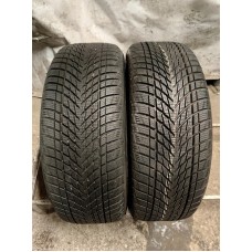 235/50r19 Goodyear ultragrip performance 3 103V