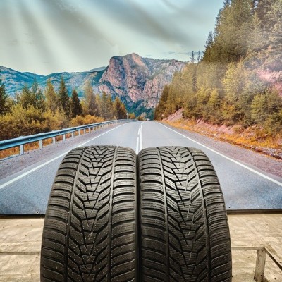 265/35r19 hankook winter i'cept evo 3 98W