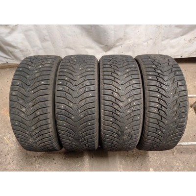 215/50r17 kumho wintercraft ice wi31 95T
