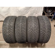 215/55r17 Nokian hakkapeliitta 10 98T