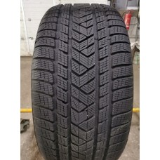 285/45r22 pirelli scorpion winter M0 MO 111V  7,5mm 