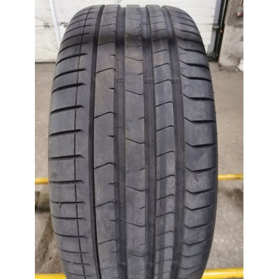 275/40r22 pirelli pzero 4 pzero4 RunFlat 107Y