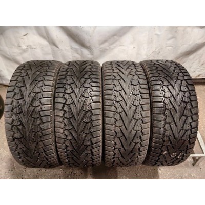 275/40r22 Pirelli winter ice zero 108H