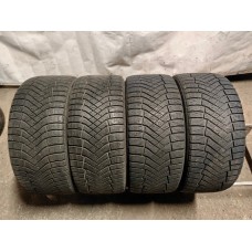 245/40r18 Pirelli ice zero Fr 97H
