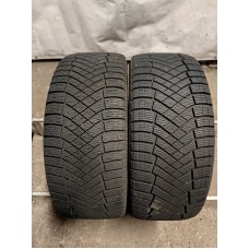 235/45r18 Pirelli ice zero Fr 98H