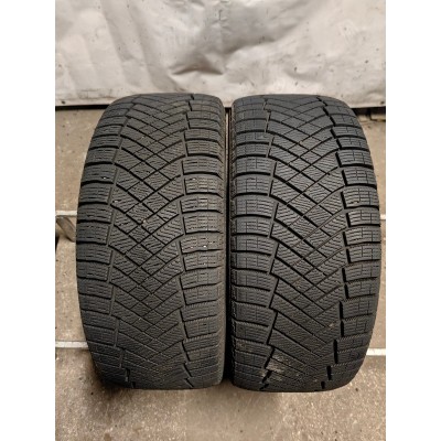 235/45r18 Pirelli ice zero Fr 98H