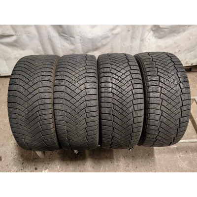 235/40r19 pirelli ice zero fr 96H